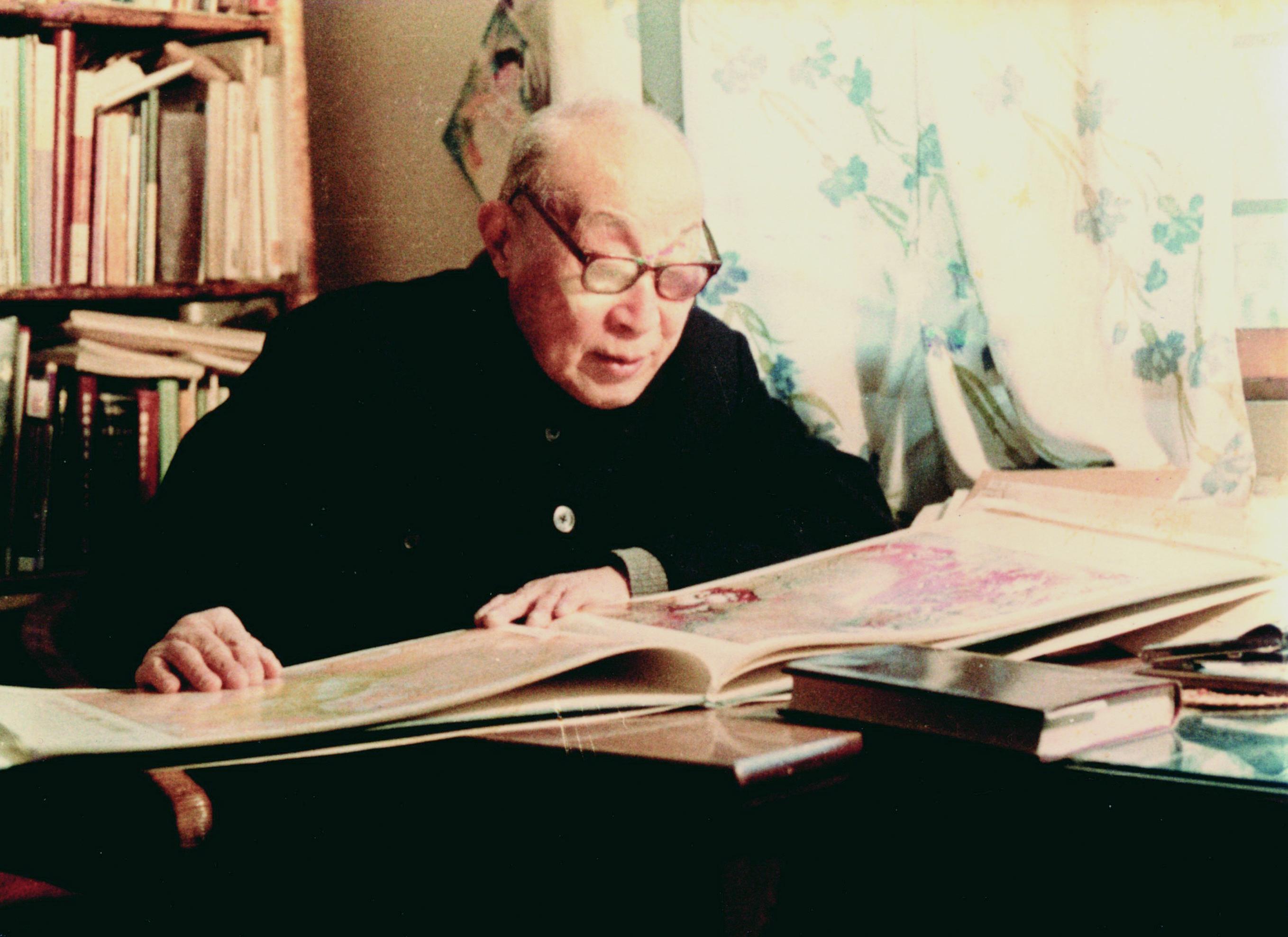 胡焕庸：刻在“瑷珲——腾冲线”上的学者人生